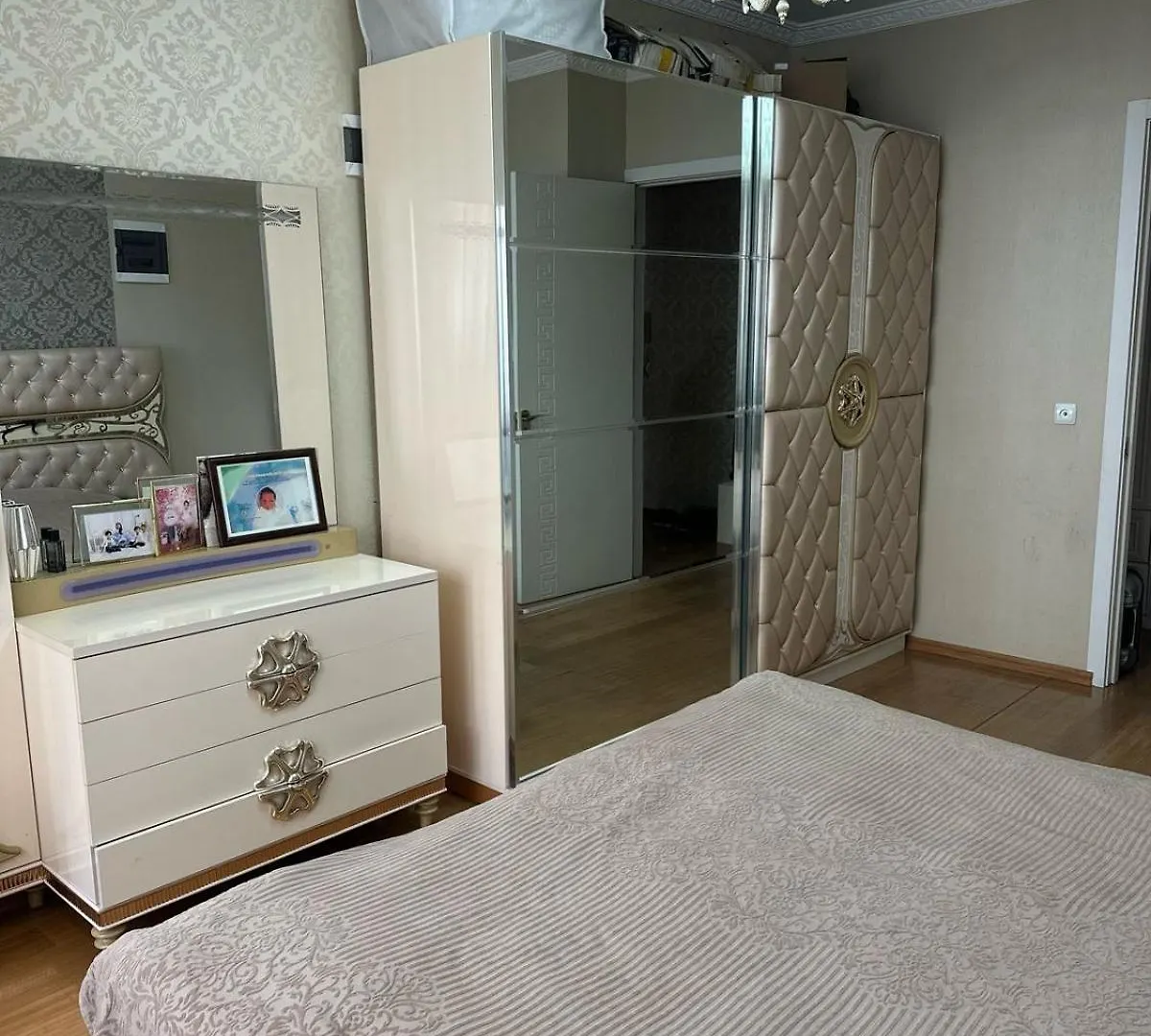 Tbilisi 3 Bеd Room Flat Dirsi Apartman