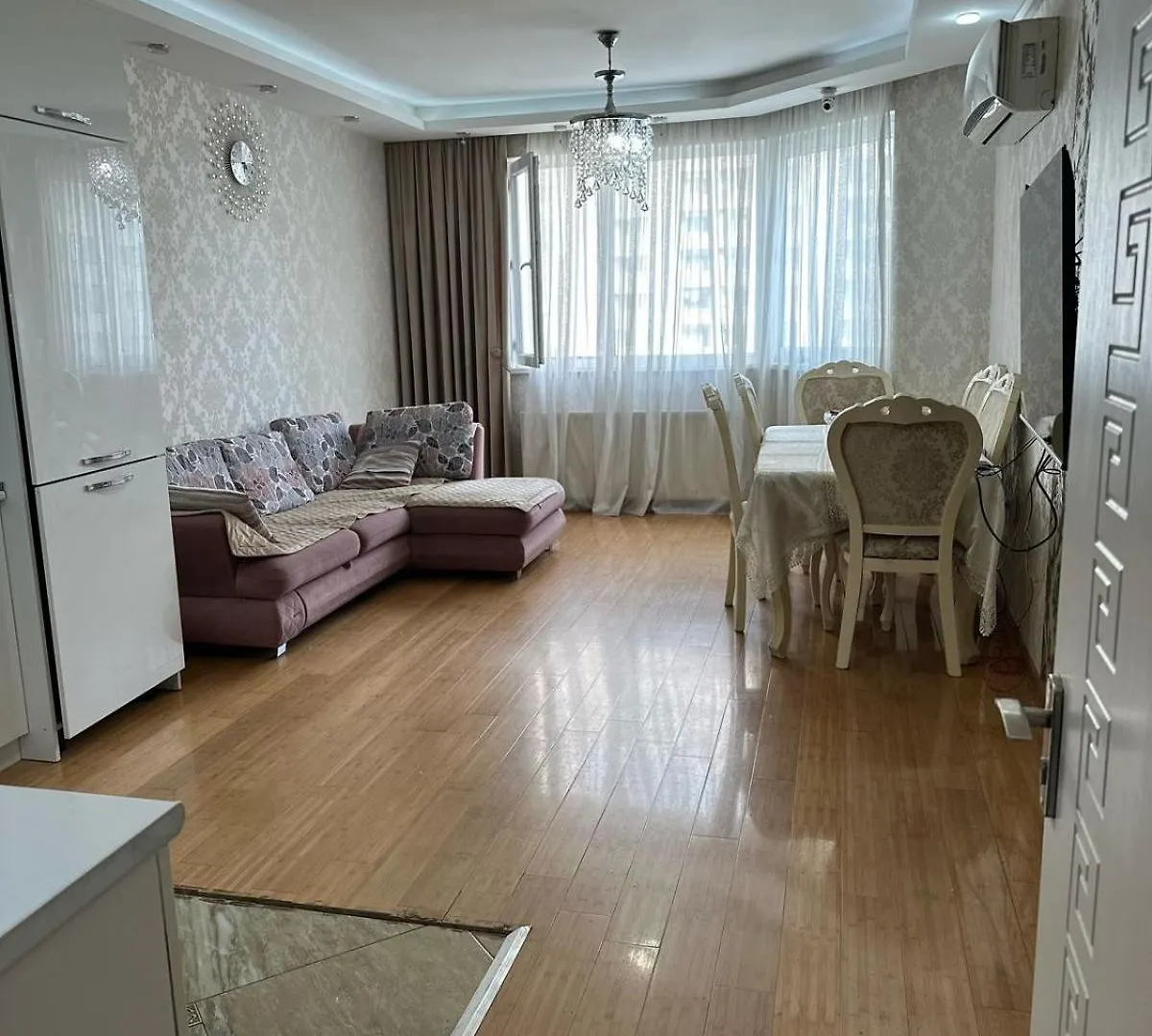 Apartman Tbilisi 3 Bеd Room Flat Dirsi Grúzia